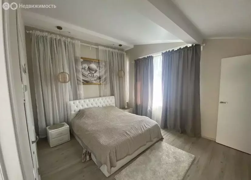 Дом в Екатеринбург, Абрикосовая улица, 5 (155 м) - Фото 1