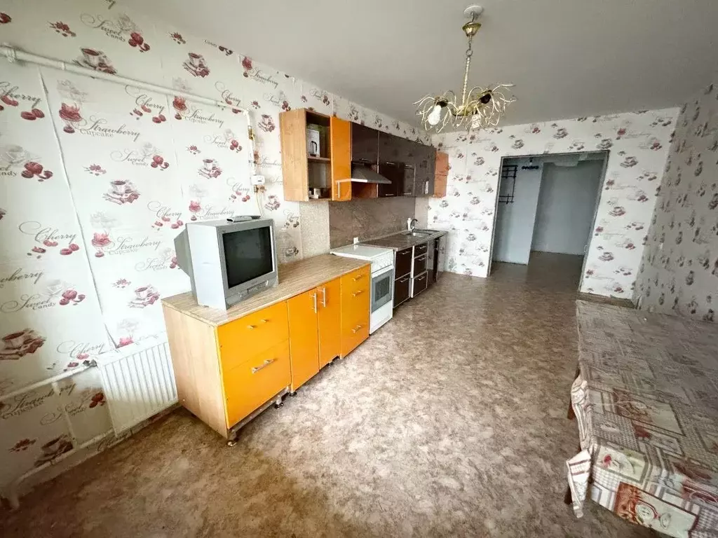4-к кв. Татарстан, Нижнекамск ул. Рифката Гайнуллина, 18 (89.9 м) - Фото 0