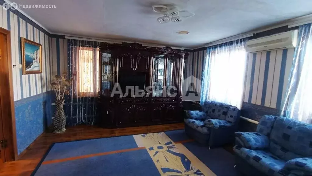 Дом в Белая Калитва, Логовая улица (130 м) - Фото 2