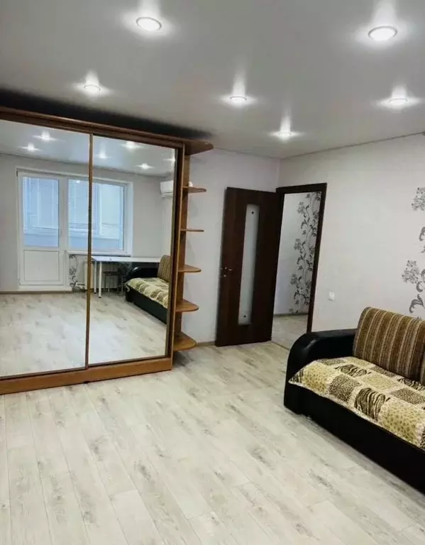 1-к кв. Самарская область, Кинель Фестивальная ул., 4А (35.0 м) - Фото 2