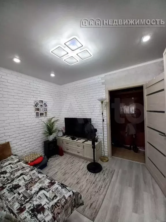 2-к. квартира, 50 м, 5/5 эт. - Фото 1