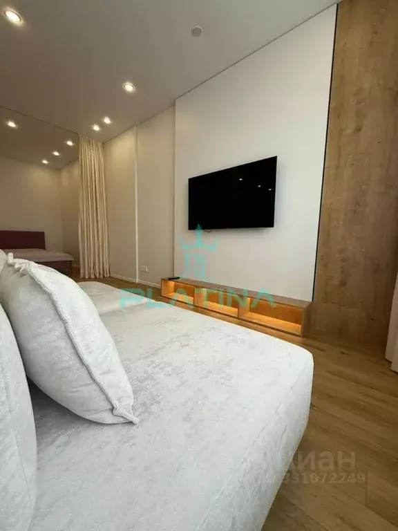 2-к кв. Татарстан, Казань ул. Сибгата Хакима, 51 (55.0 м) - Фото 2