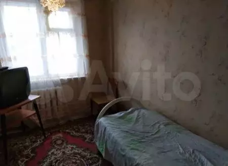 4-к. квартира, 60 м, 5/5 эт. - Фото 1