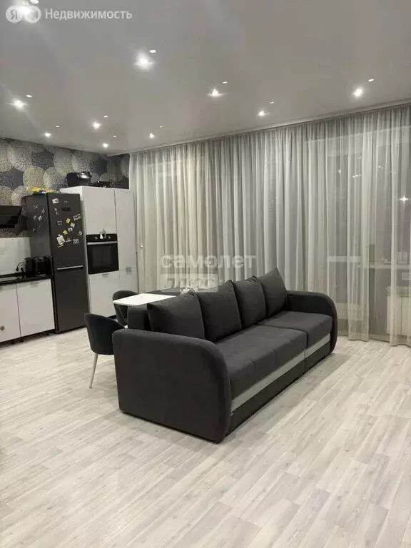 Квартира-студия: Омск, улица Перелёта, 34 (44.6 м) - Фото 1