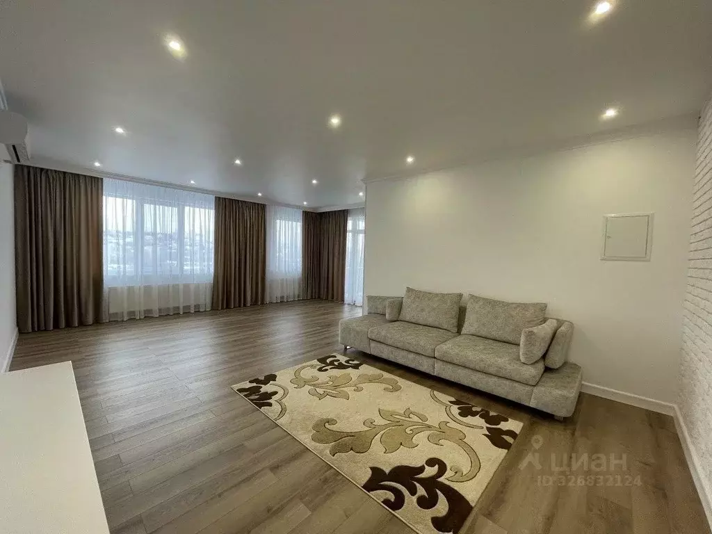 Дом в Крым, Алушта муниципальный округ, с. Лучистое  (232 м) - Фото 1