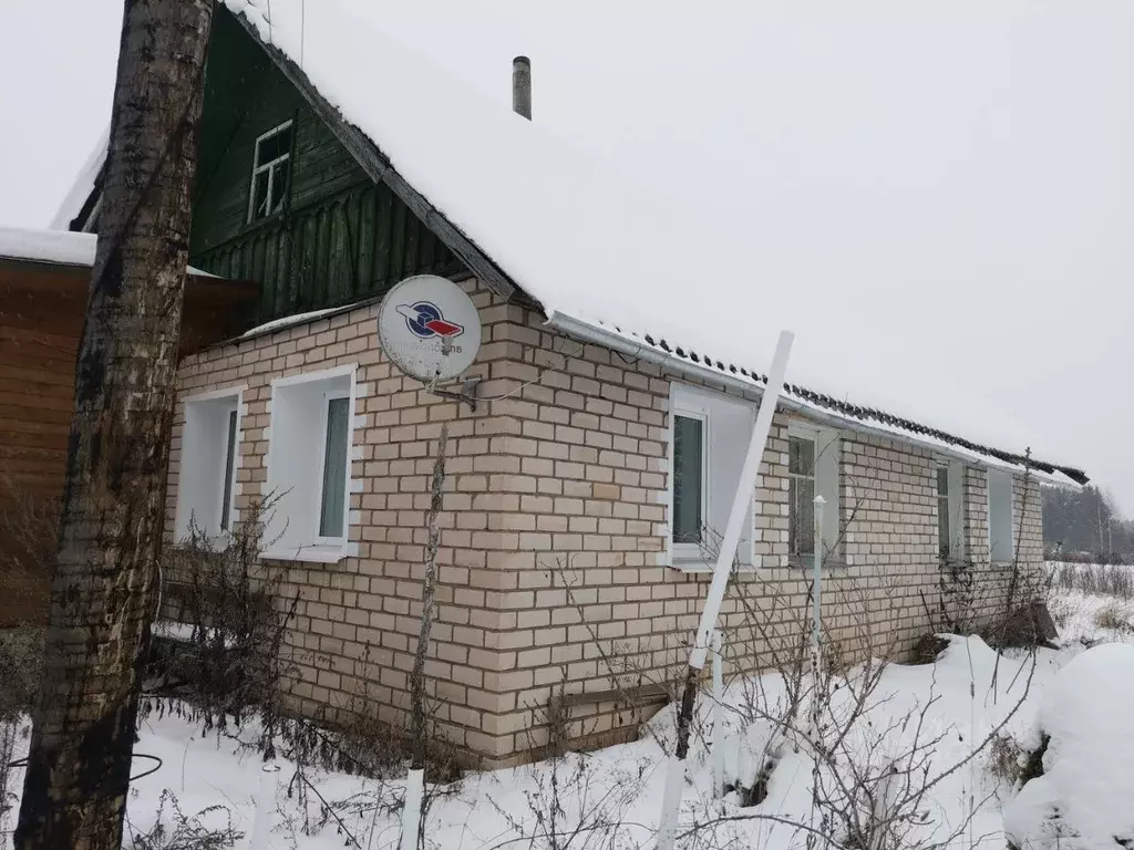 Дом в Псковская область, Новоржевский муниципальный округ, д. ... - Фото 1