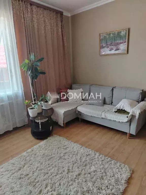 2-к кв. Ростовская область, Новочеркасск Лазоревый пер. (71.5 м) - Фото 1