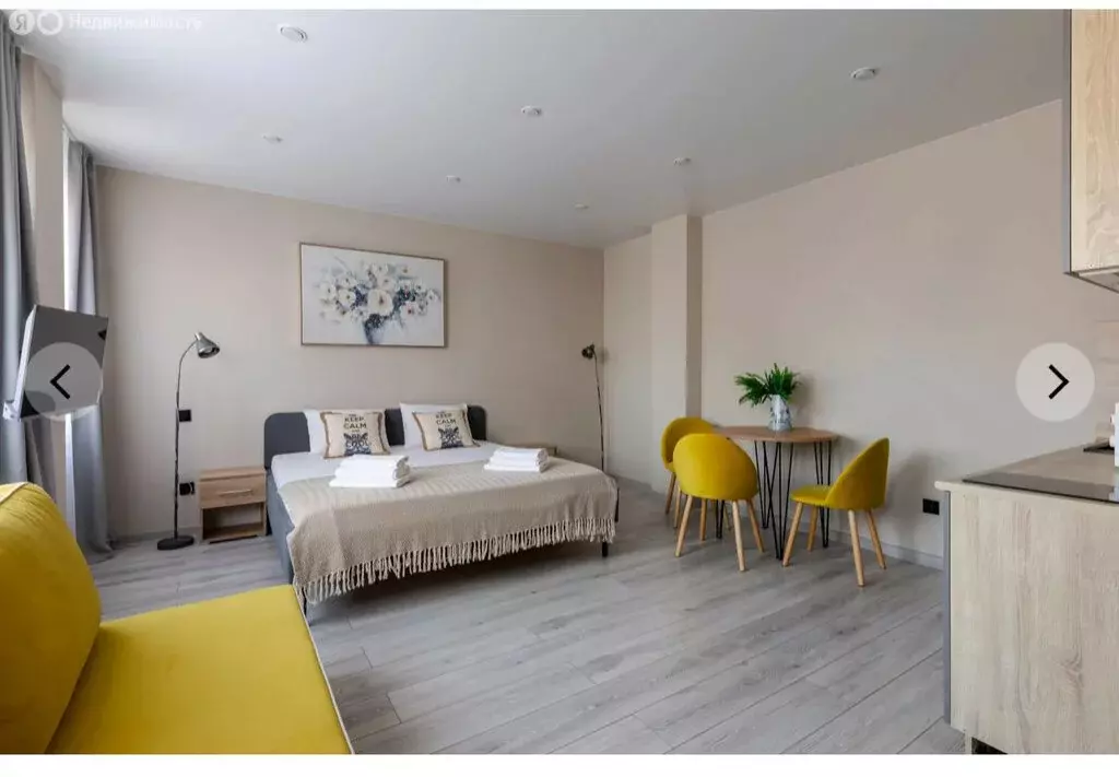 3-комнатная квартира: Адлер, Изумрудная улица, 38 (81 м) - Фото 1