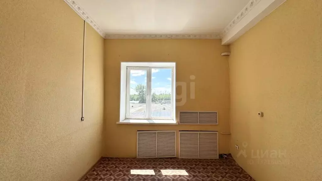 Офис в Оренбургская область, Оренбург Донгузская ул., 8/4 (459 м) - Фото 1