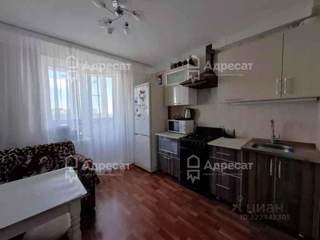 2-к кв. Волгоградская область, Волжский ул. Имени Ю.П. Харламова, 10 ... - Фото 0