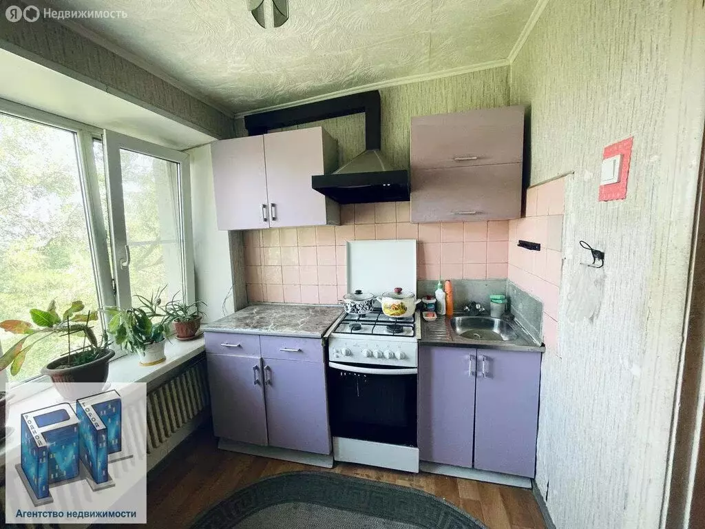 1-комнатная квартира: Волжский, улица Кирова, 26 (37.1 м) - Фото 0