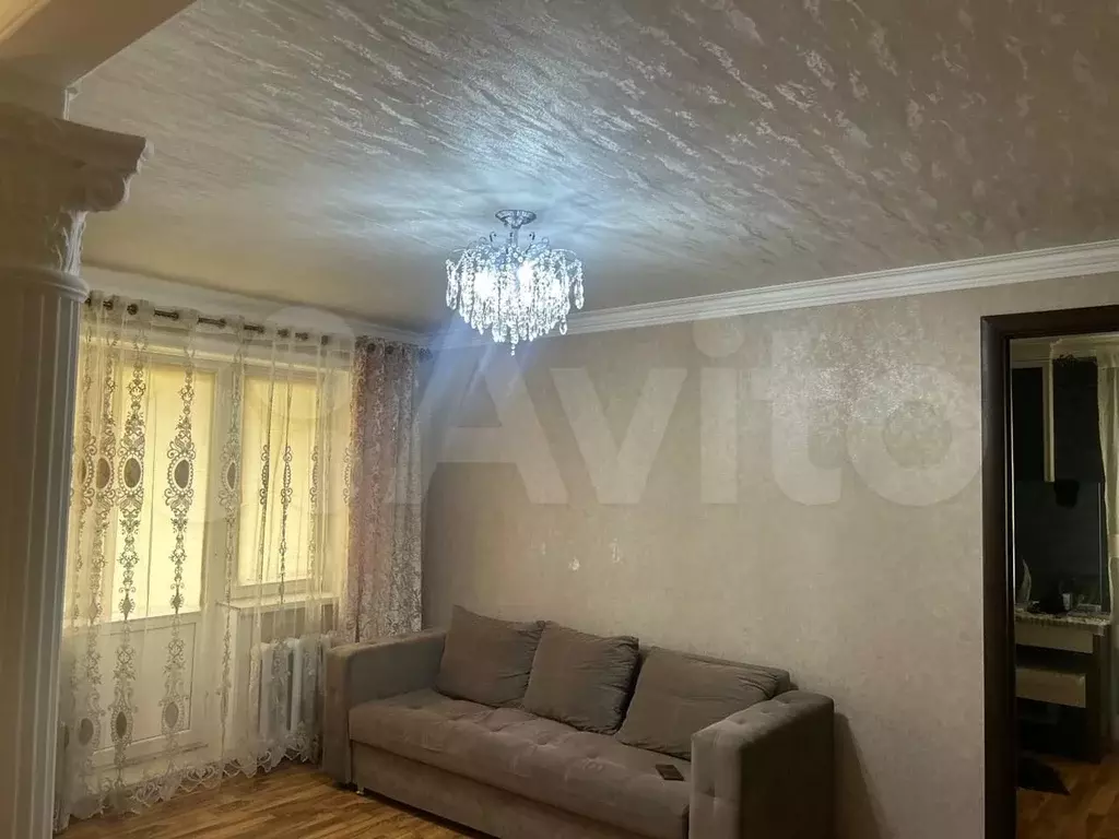 2-к. квартира, 40 м, 5/5 эт. - Фото 0