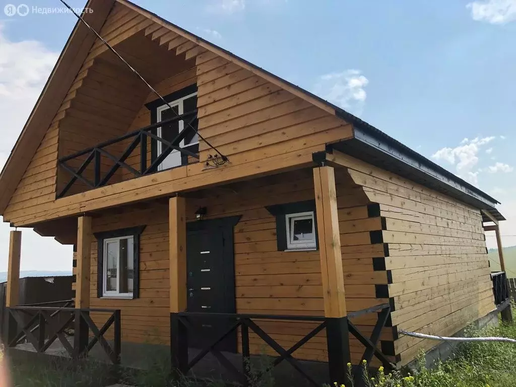 Дом в Урик, Кленовая улица (140 м) - Фото 0