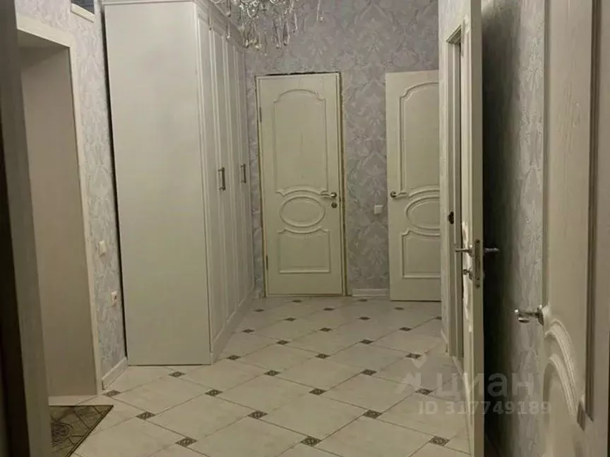 2-к кв. Дагестан, Махачкала ул. Октябрьская (82.0 м) - Фото 1
