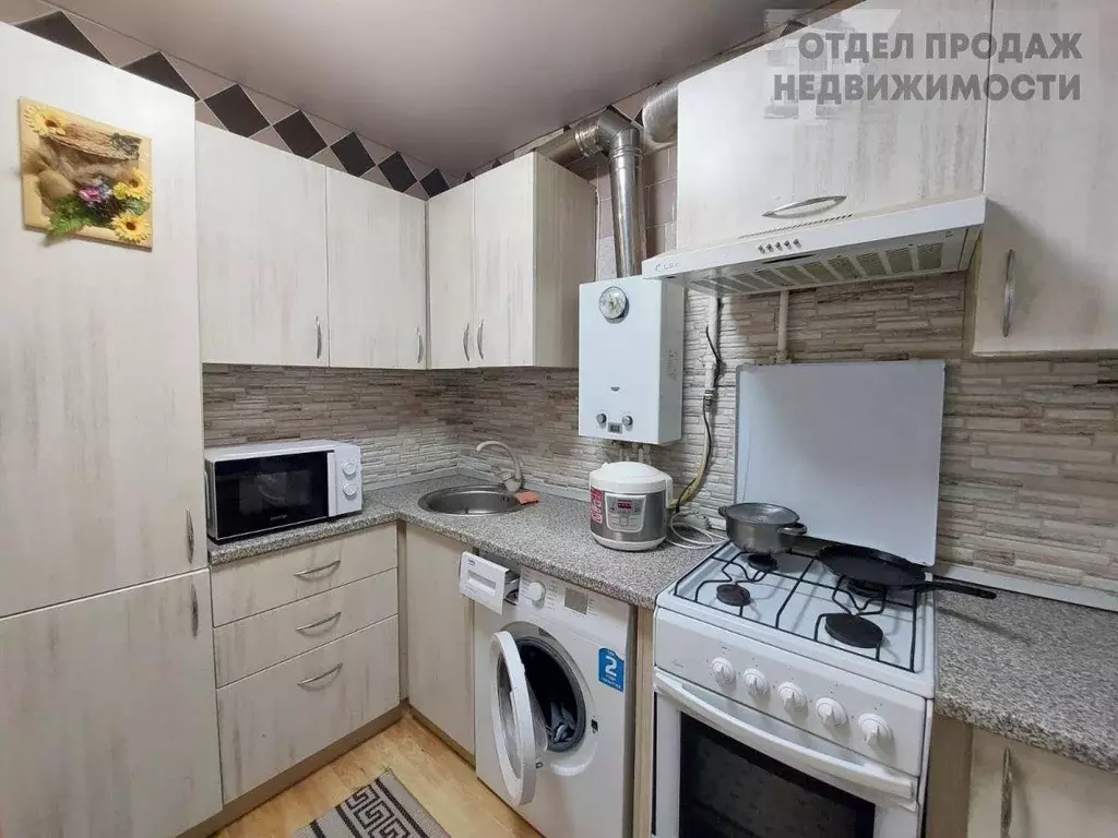 Квартира, 3 комнаты, 40.9 м - Фото 1
