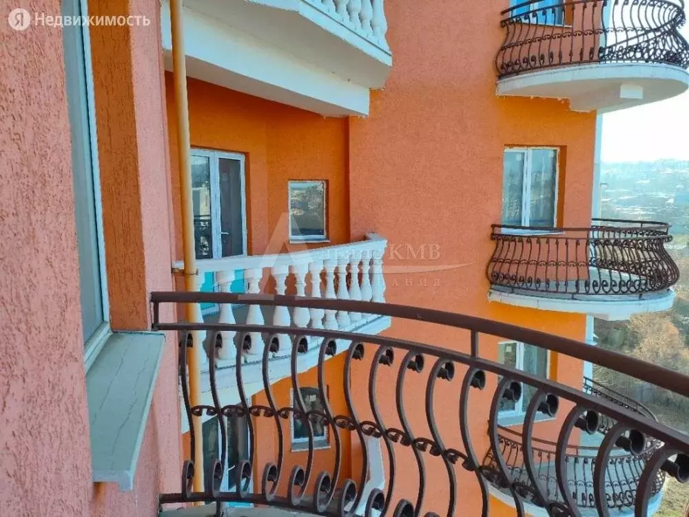 2-комнатная квартира: Кисловодск, улица 8 Марта, 1 (90.5 м) - Фото 0
