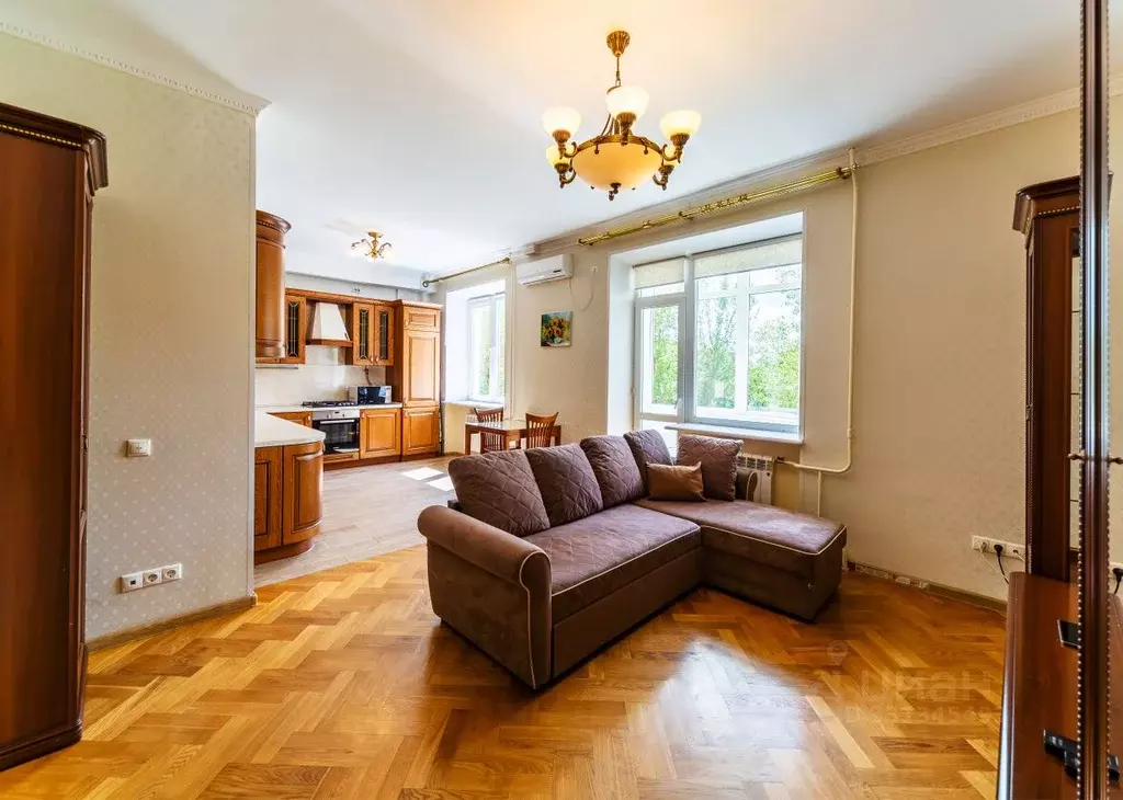 3-к кв. Москва ул. Строителей, 17К1 (80.2 м) - Фото 2