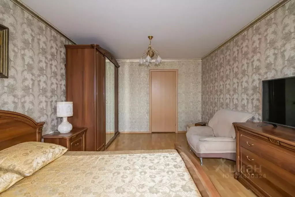 2-к кв. Тюменская область, Тюмень ул. Малыгина, 8 (73.9 м) - Фото 2