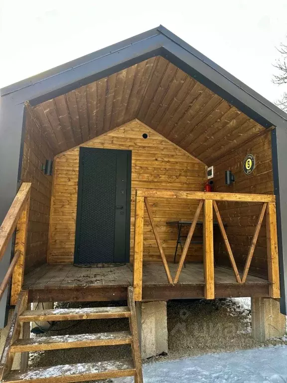 Дом в Кабардино-Балкария, Нальчик ул. Убыхская, 100 (15 м) - Фото 1