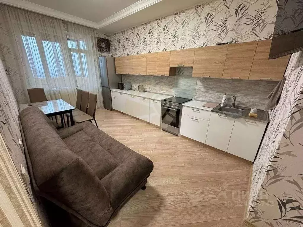 1-к кв. Белгородская область, Старый Оскол Степной мкр, 13 (50.0 м) - Фото 1