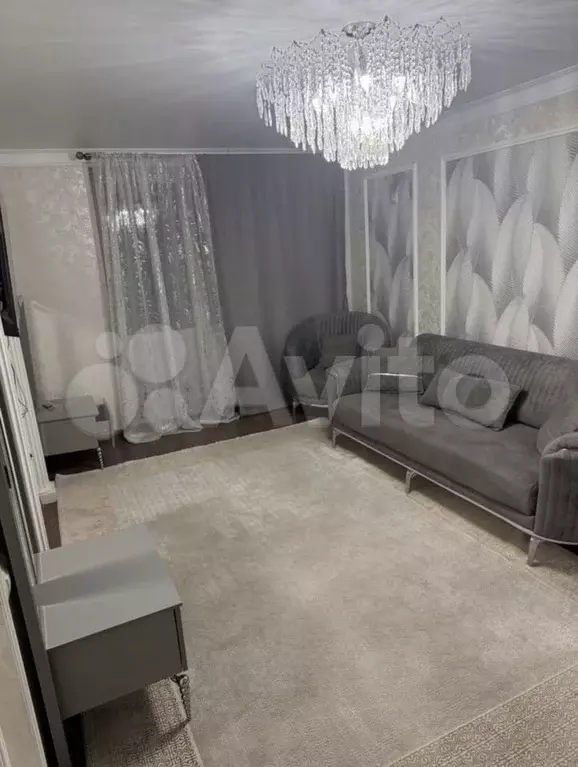 3-к. квартира, 60 м, 2/5 эт. - Фото 0