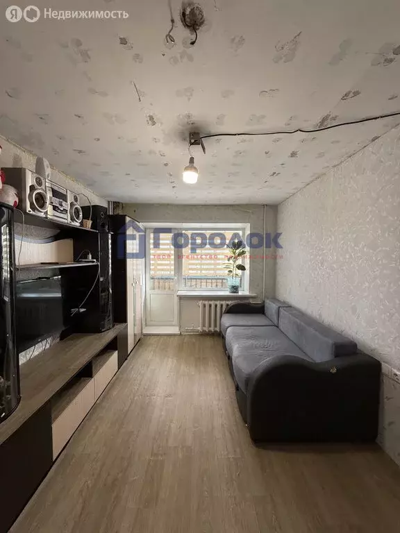 2-комнатная квартира: Каменск-Уральский, улица Белинского, 22 (42.8 м) - Фото 1