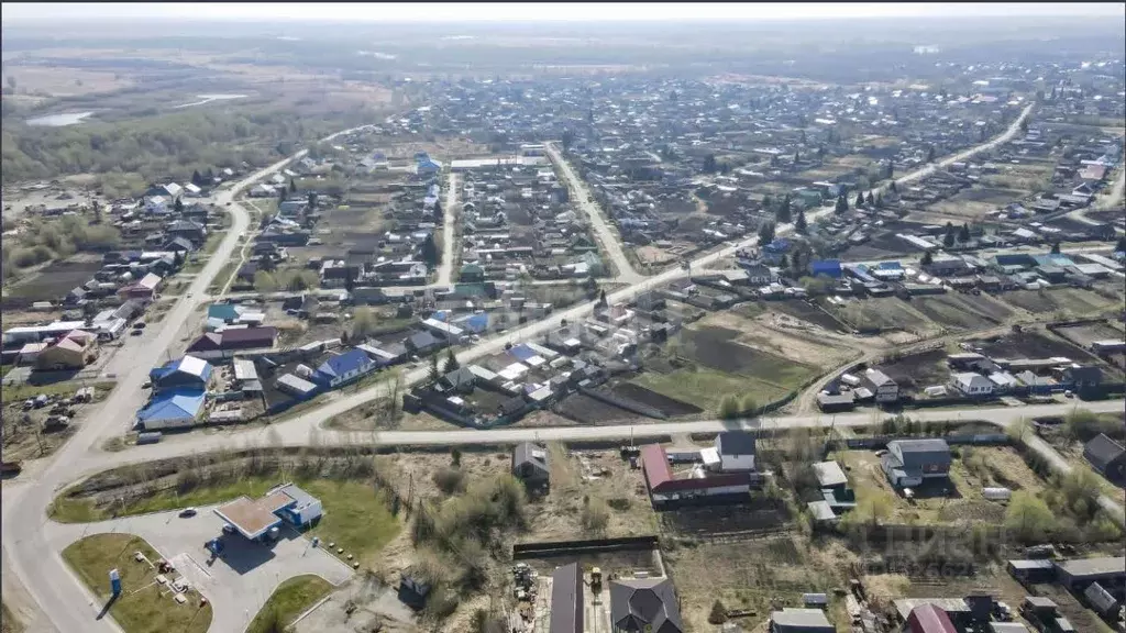 Участок в Тюменская область, с. Ярково ул. Луговая (9.54 сот.) - Фото 1