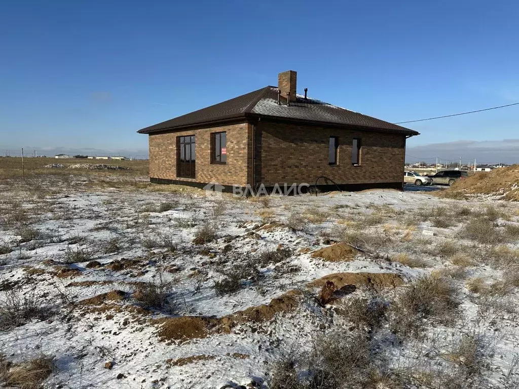 Дом в Волгоградская область, Волгоград ул. Домашняя, 9 (131 м) - Фото 0