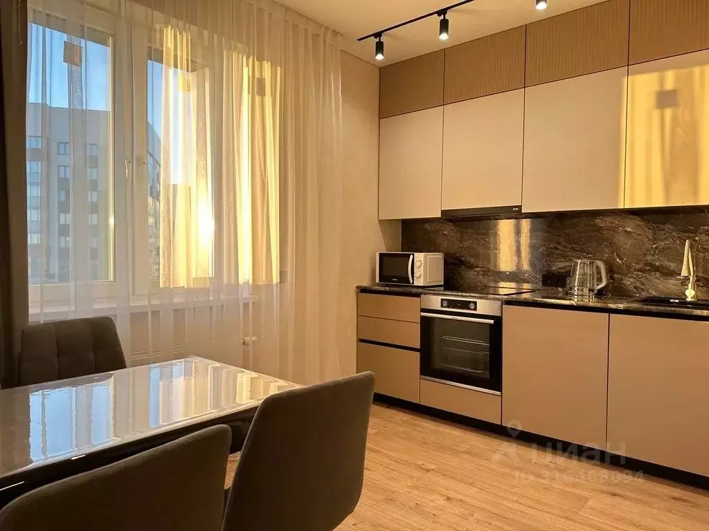 2-к кв. Татарстан, Казань ул. Вишневского, 61А (60.0 м) - Фото 1