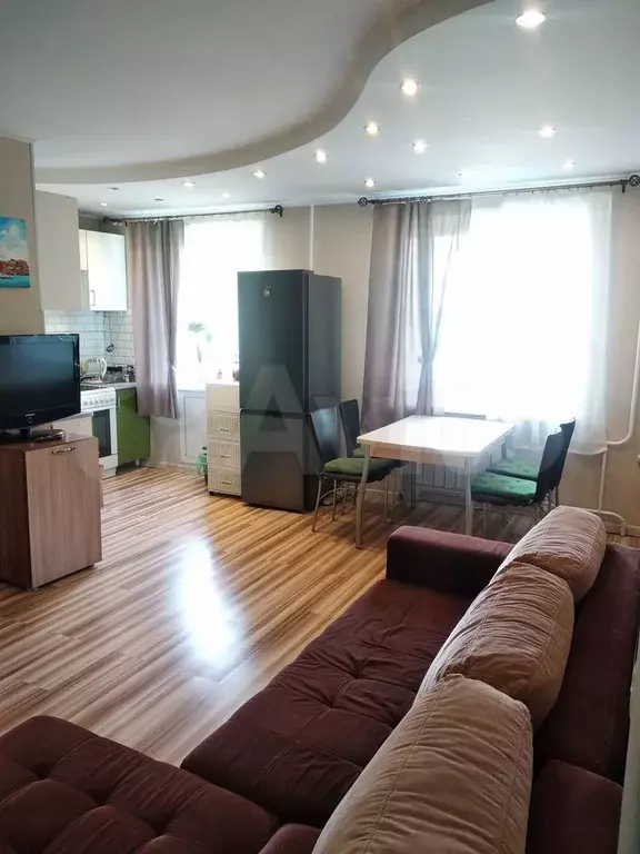 3-к. квартира, 53 м, 2/5 эт. - Фото 0
