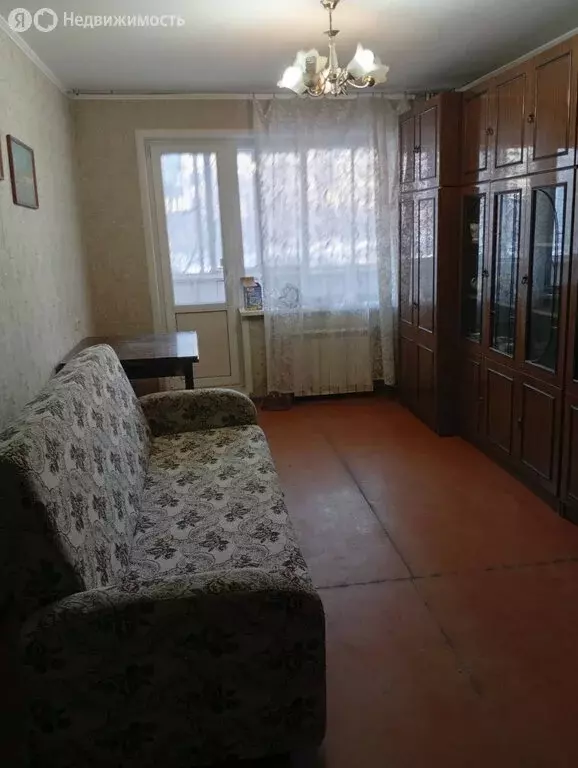 3-комнатная квартира: Курган, Сибирская улица, 19 (56.3 м) - Фото 1