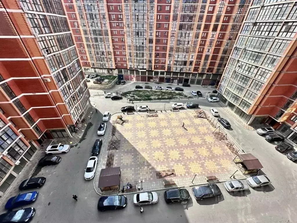 2-к кв. Дагестан, Махачкала ул. Хаджи Булача, 8Д (100.0 м) - Фото 1