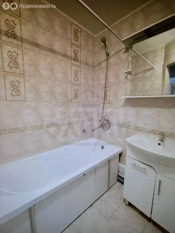 1-комнатная квартира: Калуга, Аллейная улица, 10 (33.4 м) - Фото 1