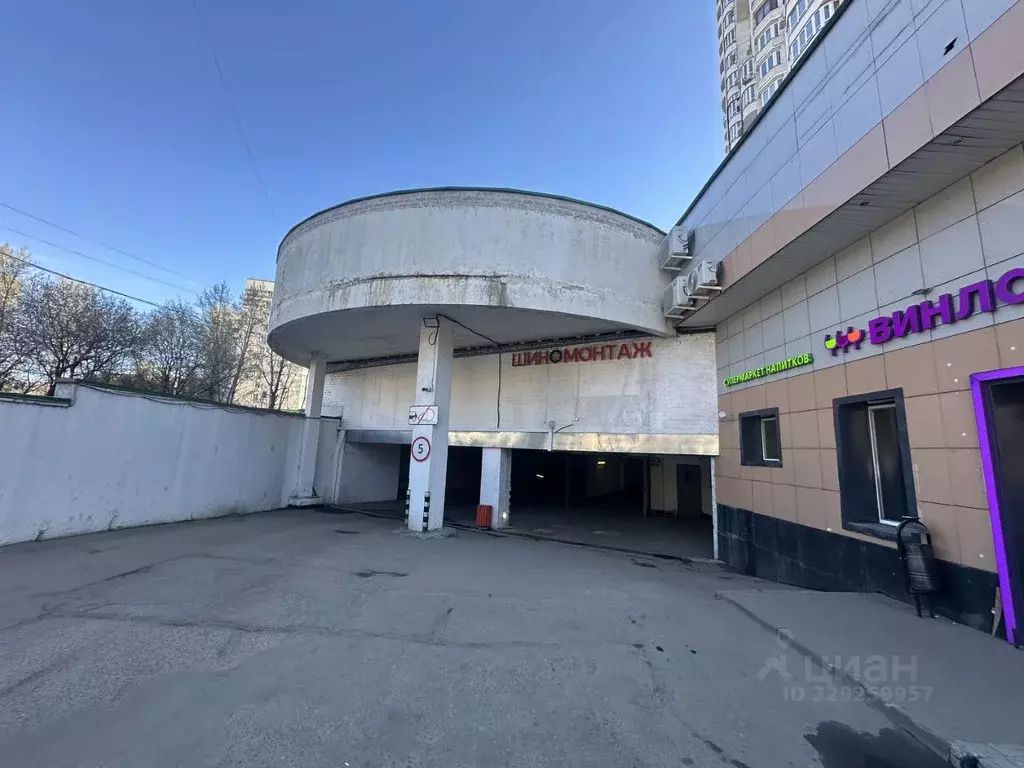 Гараж в Москва ул. Маршала Тухачевского, 55 (13 м) - Фото 1