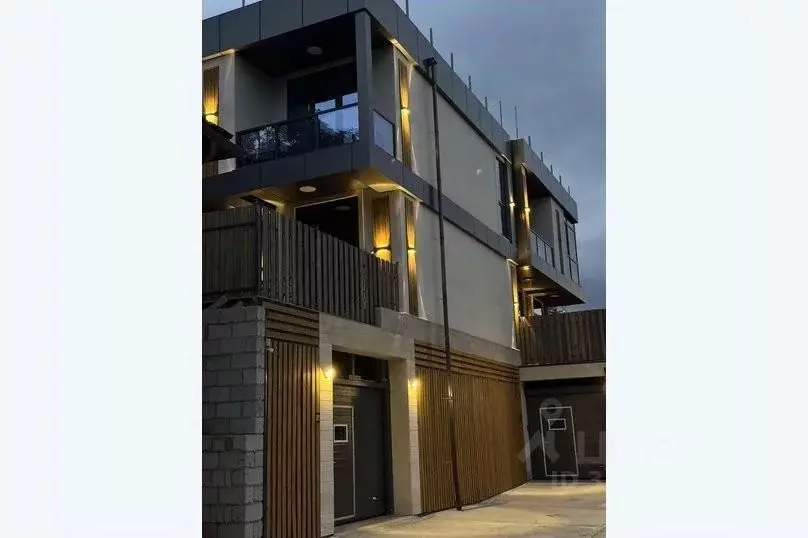 Дом в Ставропольский край, Кисловодск ул. Ермолова, 35 (120 м) - Фото 1