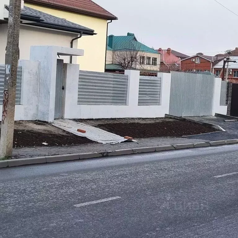 Дом в Краснодарский край, Краснодар ул. Баканская, 57 (160 м) - Фото 2