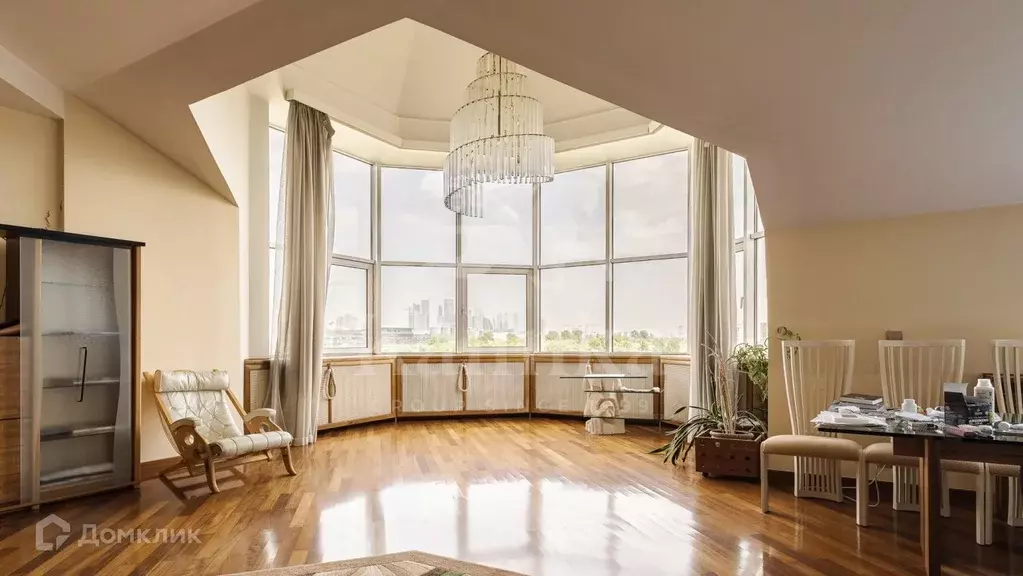 Продаётся 4-к квартира, 260.8 м - Фото 1