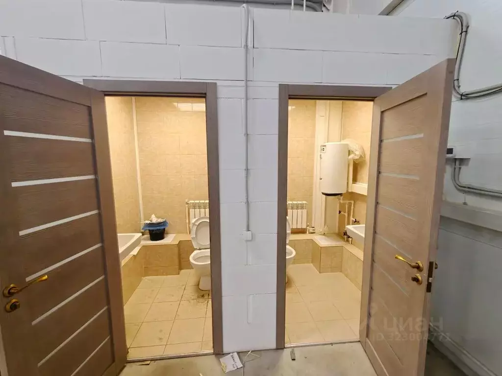 Склад в Свердловская область, Екатеринбург ул. Чистопольская, 15 (700 ... - Фото 1