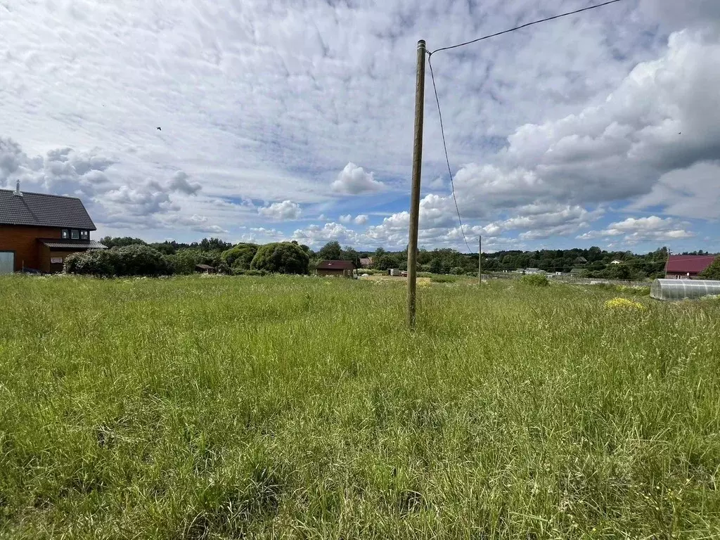 Участок в Ленинградская область, Волховский район, Колчановское с/пос, ... - Фото 1