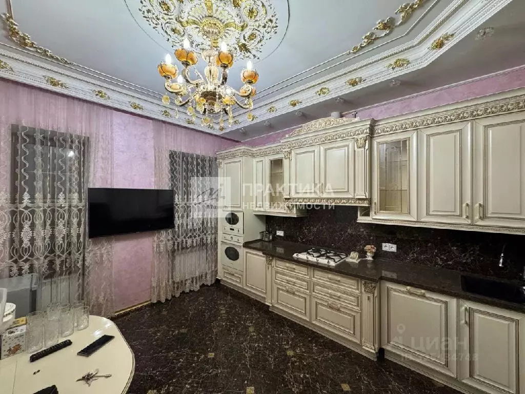 Продается 3-комнатная квартира - Фото 1