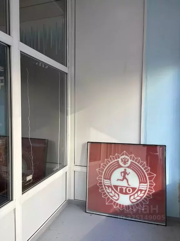 Помещение свободного назначения в Красноярский край, Норильск наб. ... - Фото 1