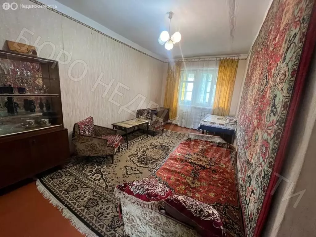 3-комнатная квартира: Балашов, Уральская улица, 21А (59 м) - Фото 0