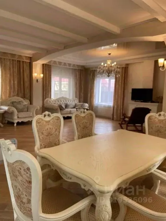 Коттедж в Саха (Якутия), Якутск ул. Габышева, 19 (151 м) - Фото 0
