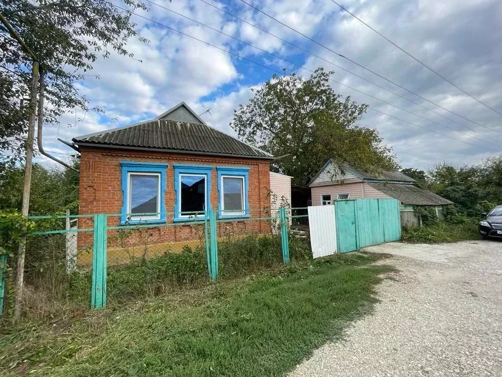 Дом в Краснодарский край, Красноармейский район, Трудобеликовское ... - Фото 0