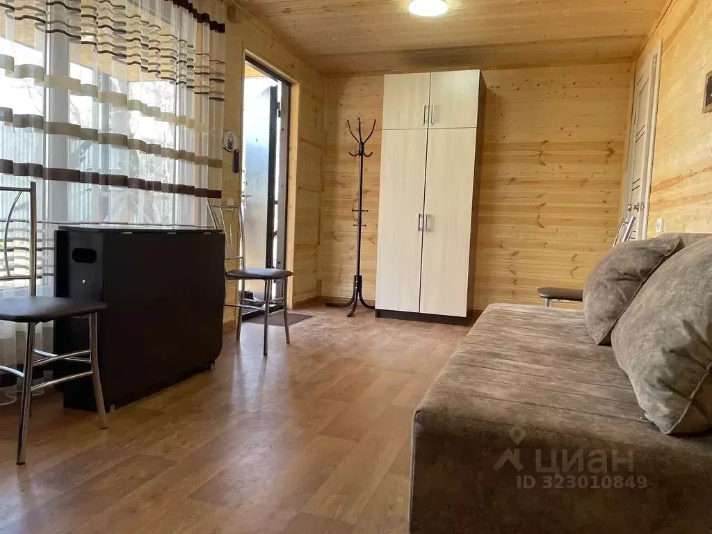 Дом в Волгоградская область, Среднеахтубинский район, Фрунзенское ... - Фото 2