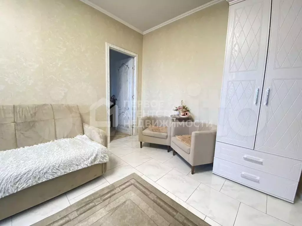 2-к. квартира, 40 м, 4/4 эт. - Фото 1