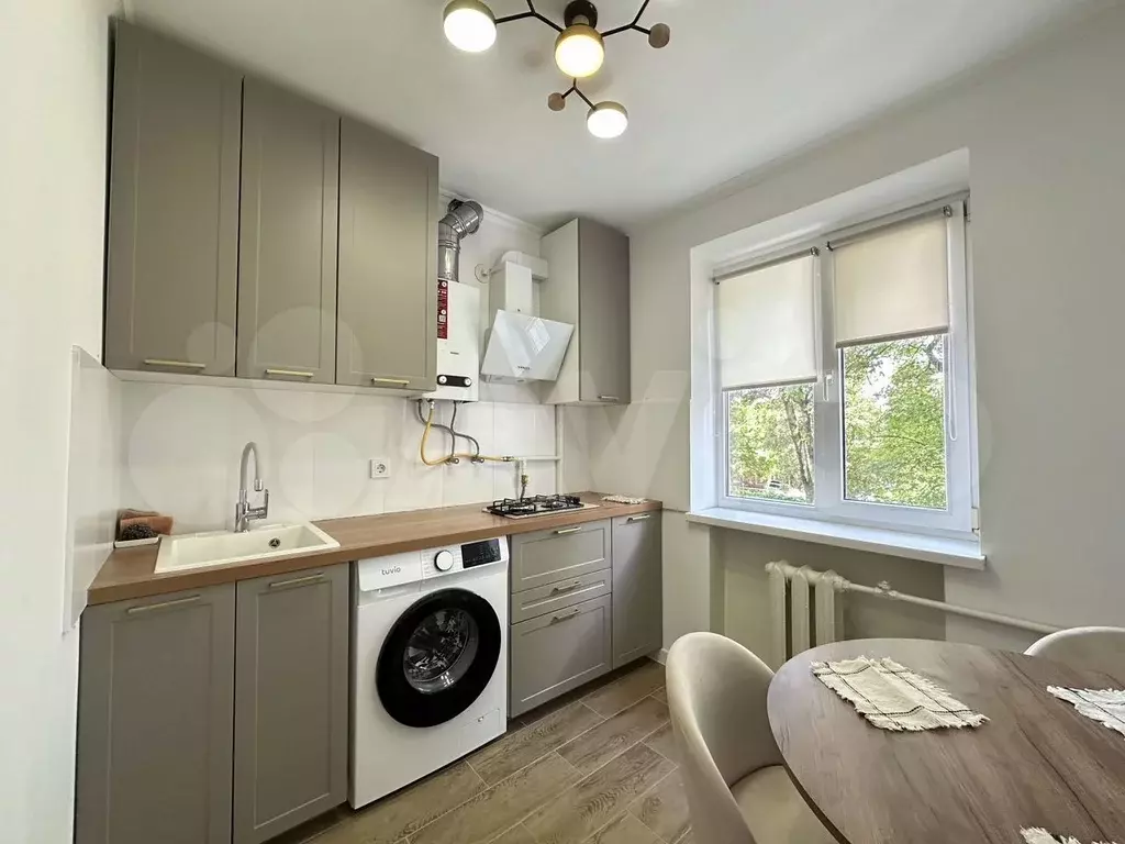 2-к. квартира, 46 м, 3/5 эт. - Фото 0