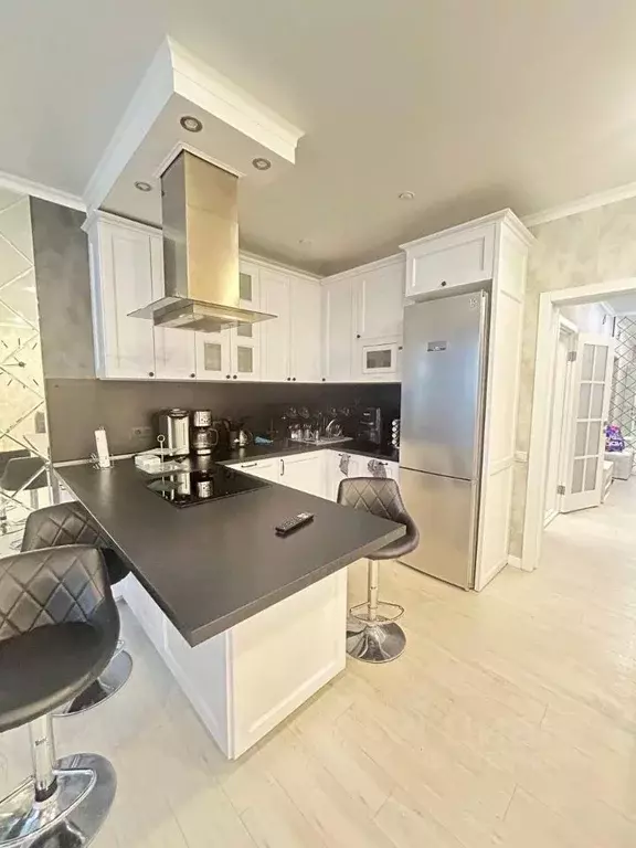 1-к кв. Тюменская область, Тюмень Интернациональная ул., 199к1 (56.7 ... - Фото 1