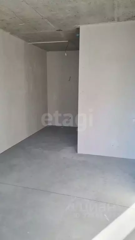 1-к кв. Тюменская область, Тюмень Новгородская ул., 20 (38.9 м) - Фото 1