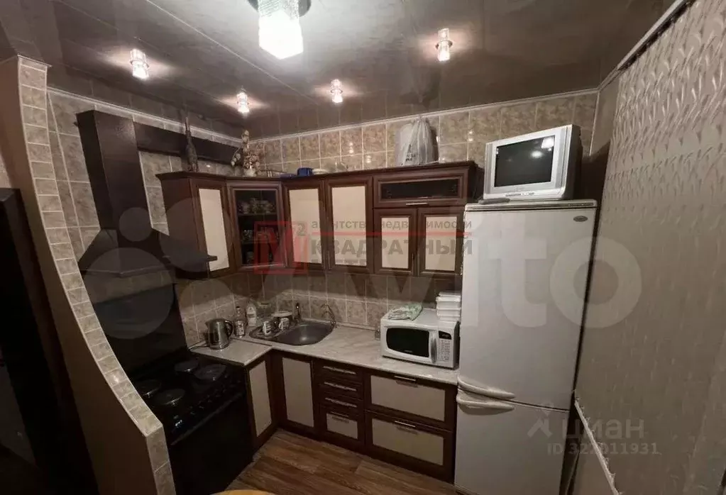2-к кв. Белгородская область, Старый Оскол Жукова мкр, 51 (53.1 м) - Фото 1